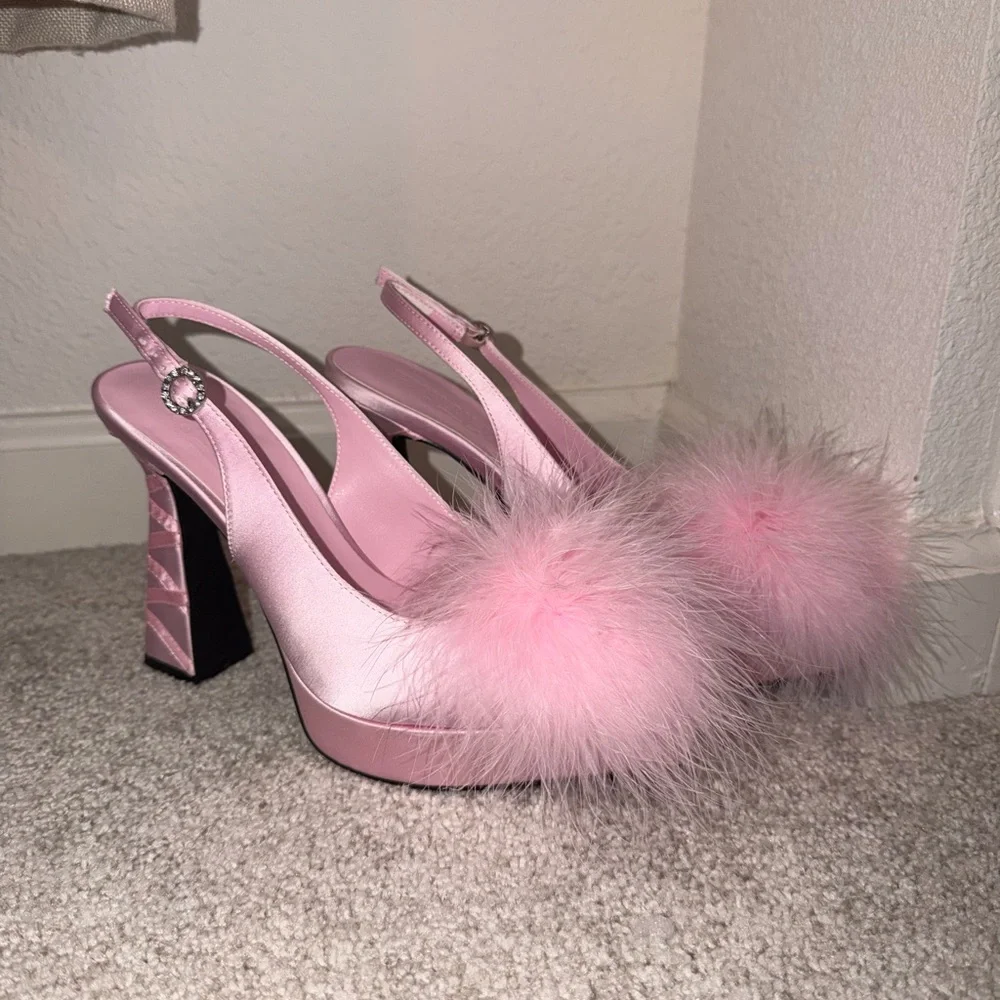 Sugar Thrillz Pink Marabou Platform Heels – Size 7 – Like New w/ Box - Picture 4 of 6